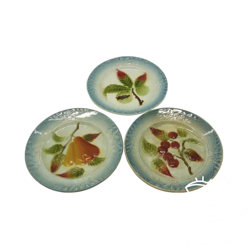 -3 ANCIENNES ASSIETTES A DESSERT BARBOTINE FRUITS POIRES CERISES & CHATAIGNES D