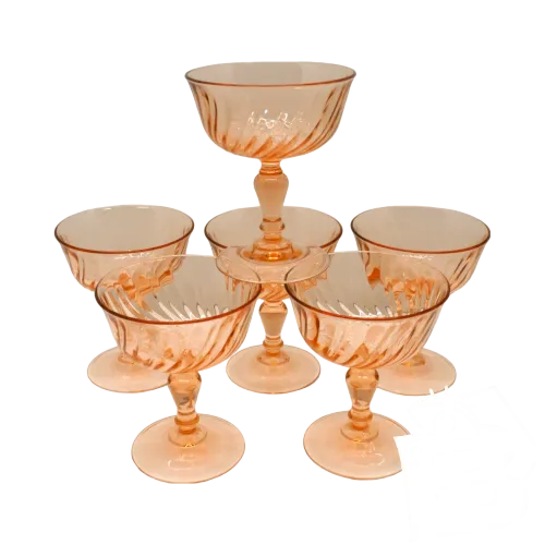 - 6 ANCIENNES COUPES à CHAMPAGNE ou GLACE VERRE couleur rosé FRANCE D