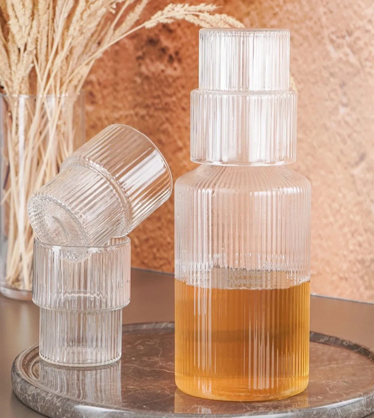 LINE Set de 4 verres + 1 carafe