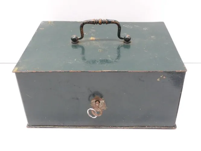 *ANCIENNE CAISSE COFFRE FORT EN METAL peint avec sa clé serrure fonctionne D