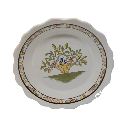 - BELLE ASSIETTE DECORATIVE CERAMIQUE au Panier Fleuri XXe goût XVIII Vitrine D