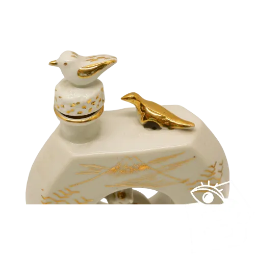 - JOLIE BOUTEILLE PORCELAINE JAPON 1 CHAT AU CENTRE BOUCHON OISEAU COLLECTION D