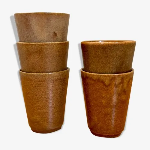 Verres en grès vintage