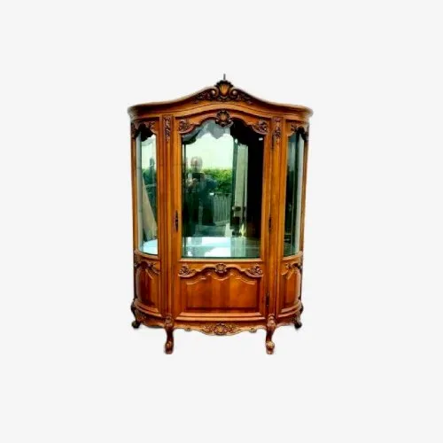 Vitrine en demi lune de style Régence Merisier massif XX siècle
