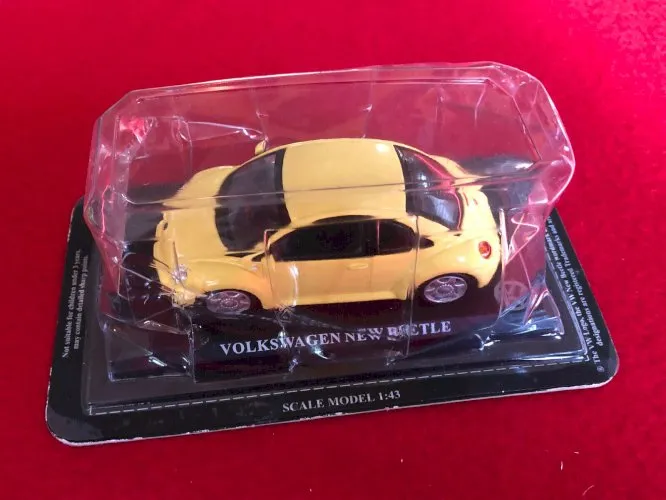 Volkswagen New Beetle 1/43 Del Prado